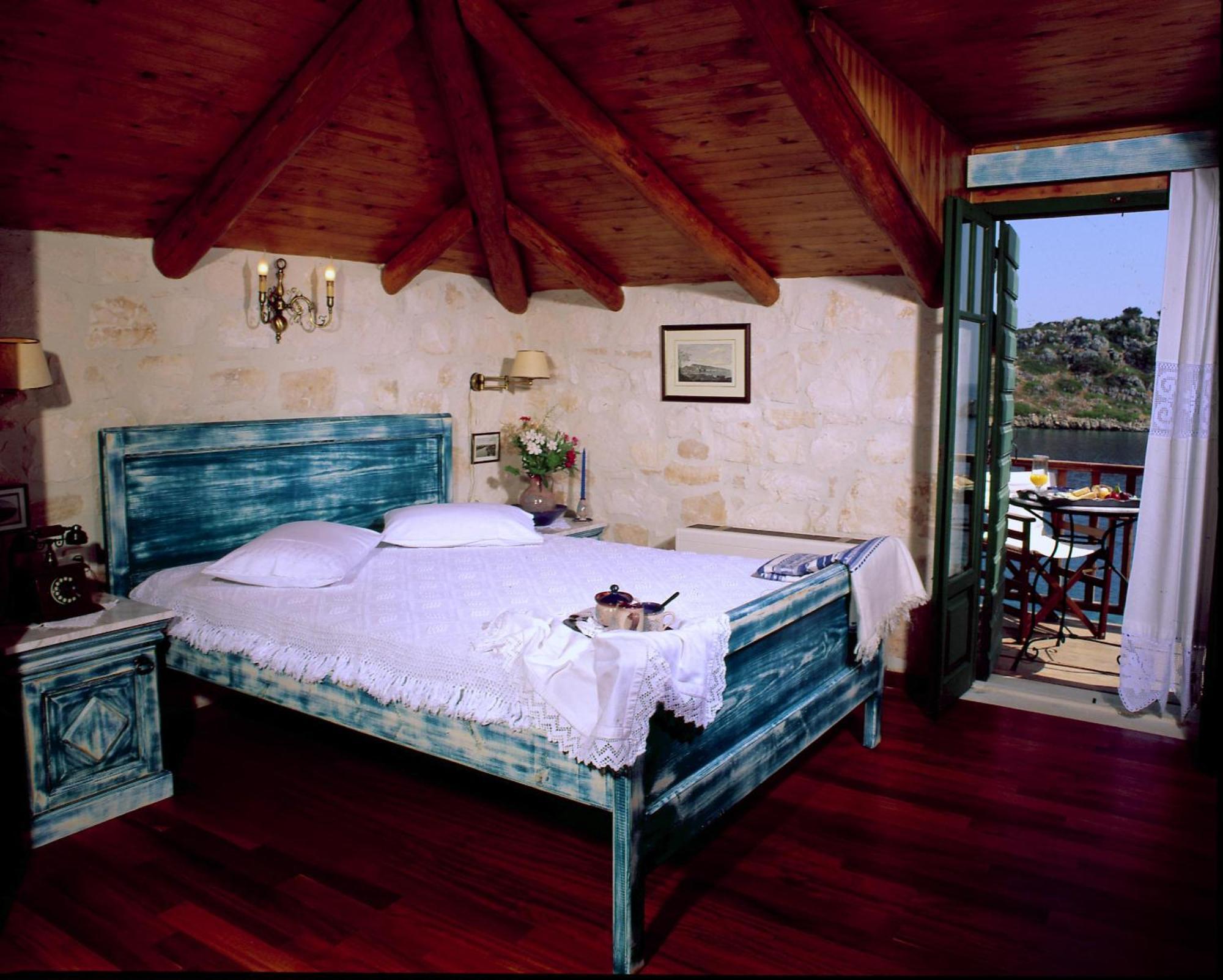 Hotel Nobelos Seaside 3*